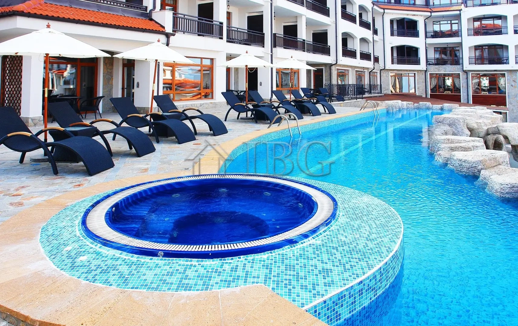2 - venda apartamento vista de mar aheloy burgas bulgária