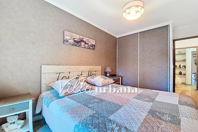 2 - vente appartement plage à pied juan les pins alpes-maritimes france