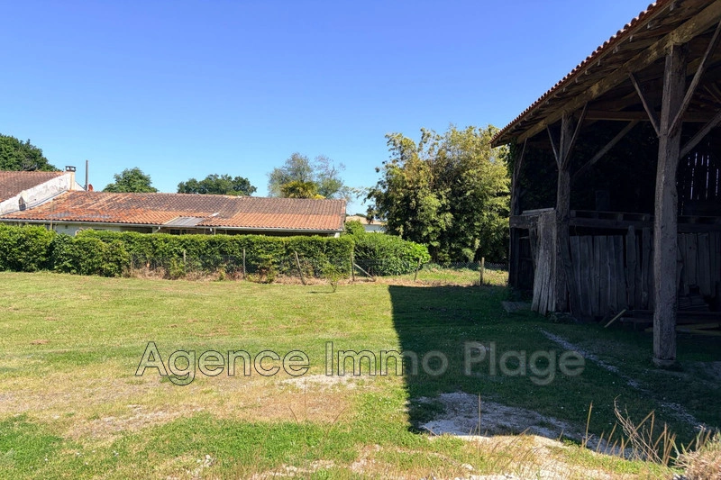 2 - house for sale in vensac gironde france