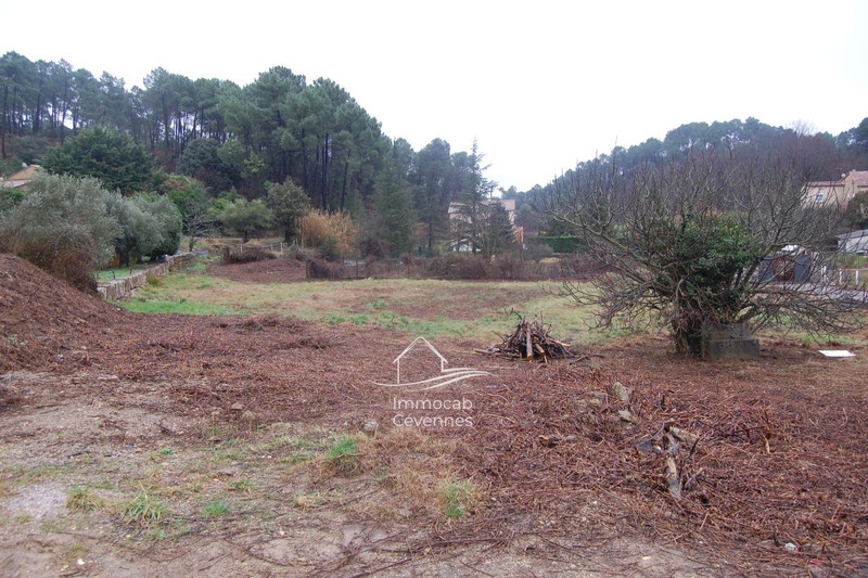 1 - venta terreno alès gard francia