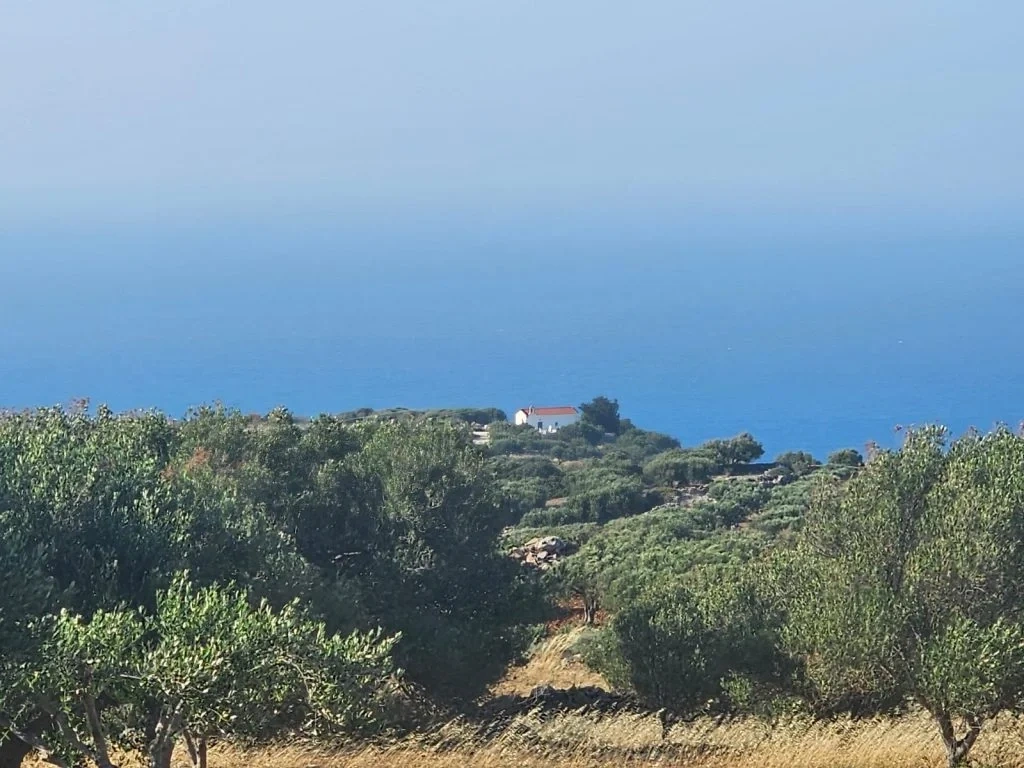 2 - venta terreno vista al mar eloúnda creta grecia