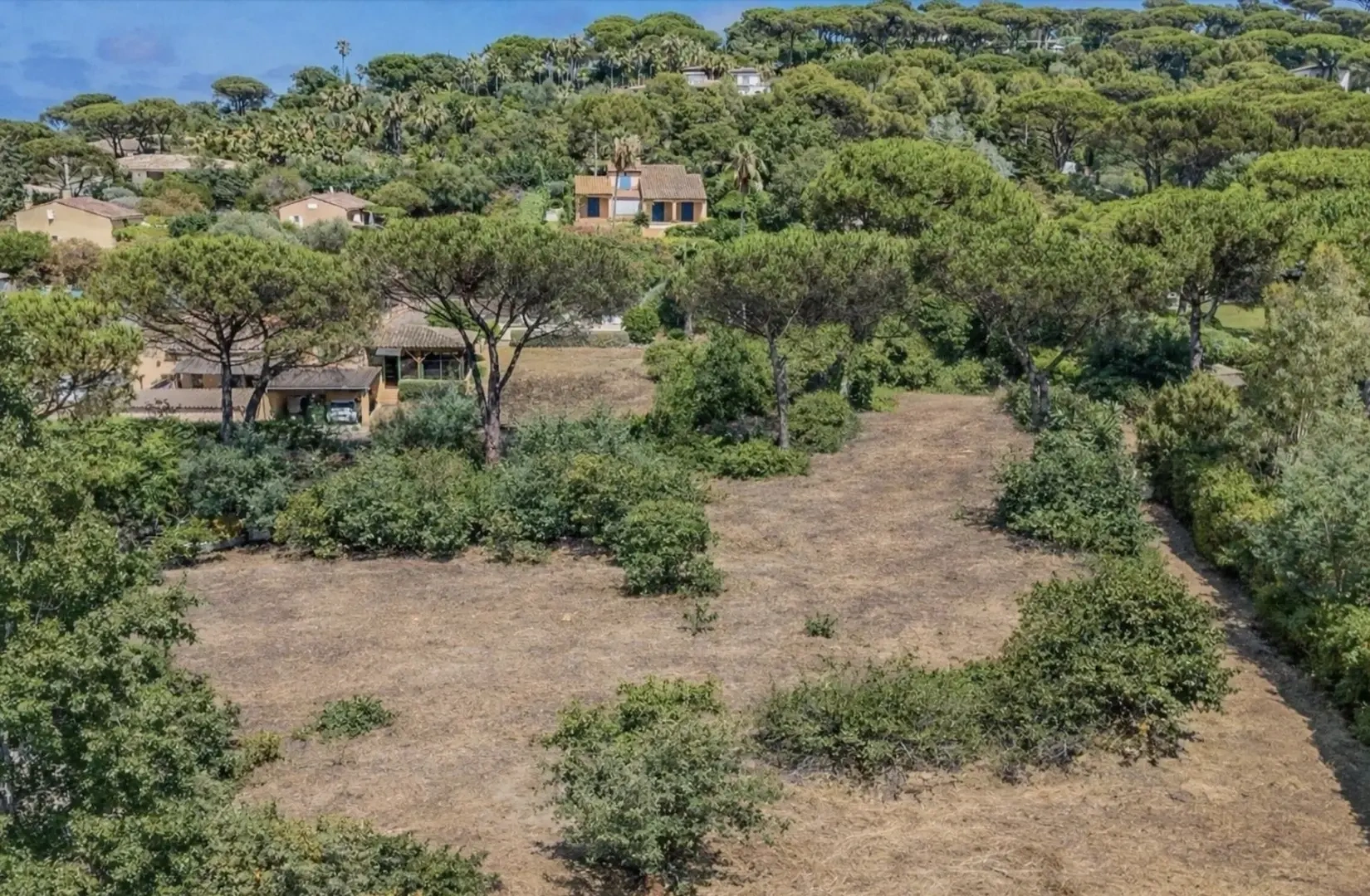2 - plot of land for sale in saint-tropez var france