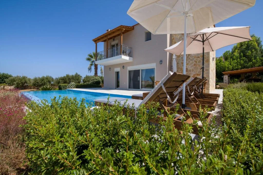 2 - venda casa frente ao mar kokkino chorio creta grécia