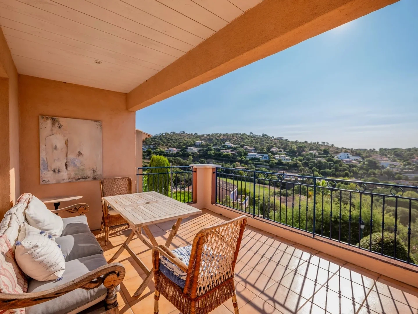 2 - verkoop appartement uitzicht op zee sainte-maxime var frankrijk
