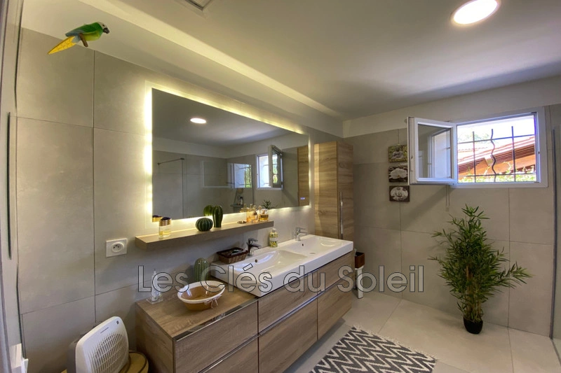 2 - venta casa besse-sur-issole var francia