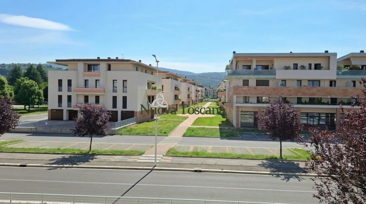 2 - vendita appartamento arezzo toscana italia
