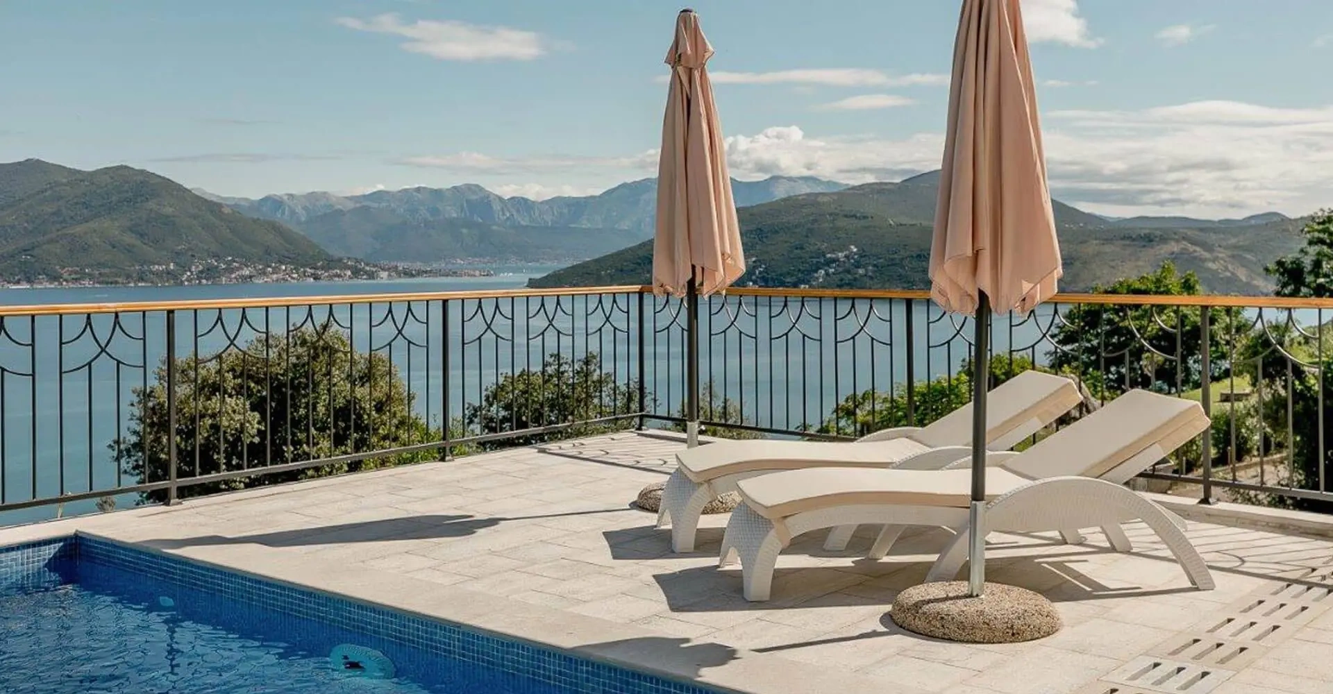 1 - verkauf haus meerblick provodina herceg novi montenegro