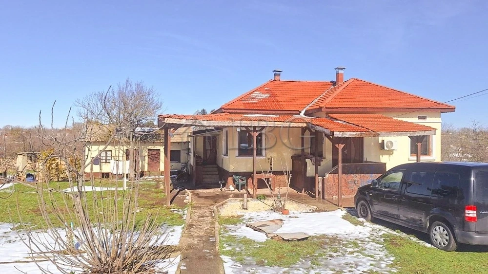 2 - verkoop huis spasovo dobrich bulgarije