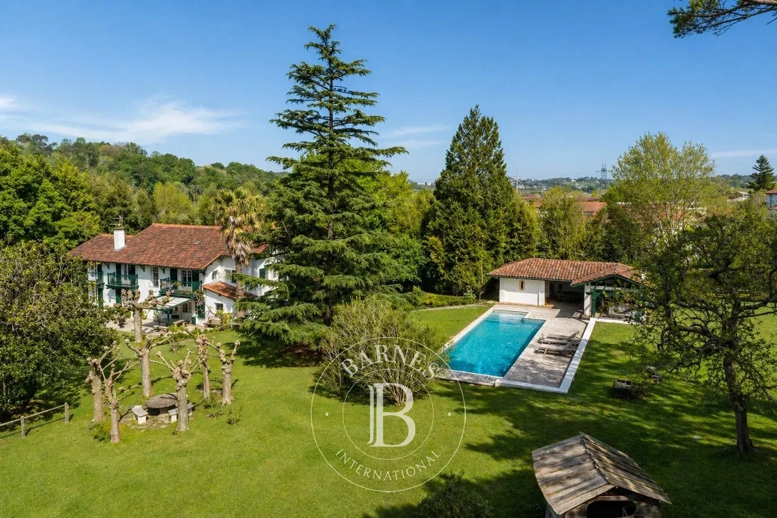 1 - verkoop huis ascain - côte basque pyrénées-atlantiques - côte basque frankrijk