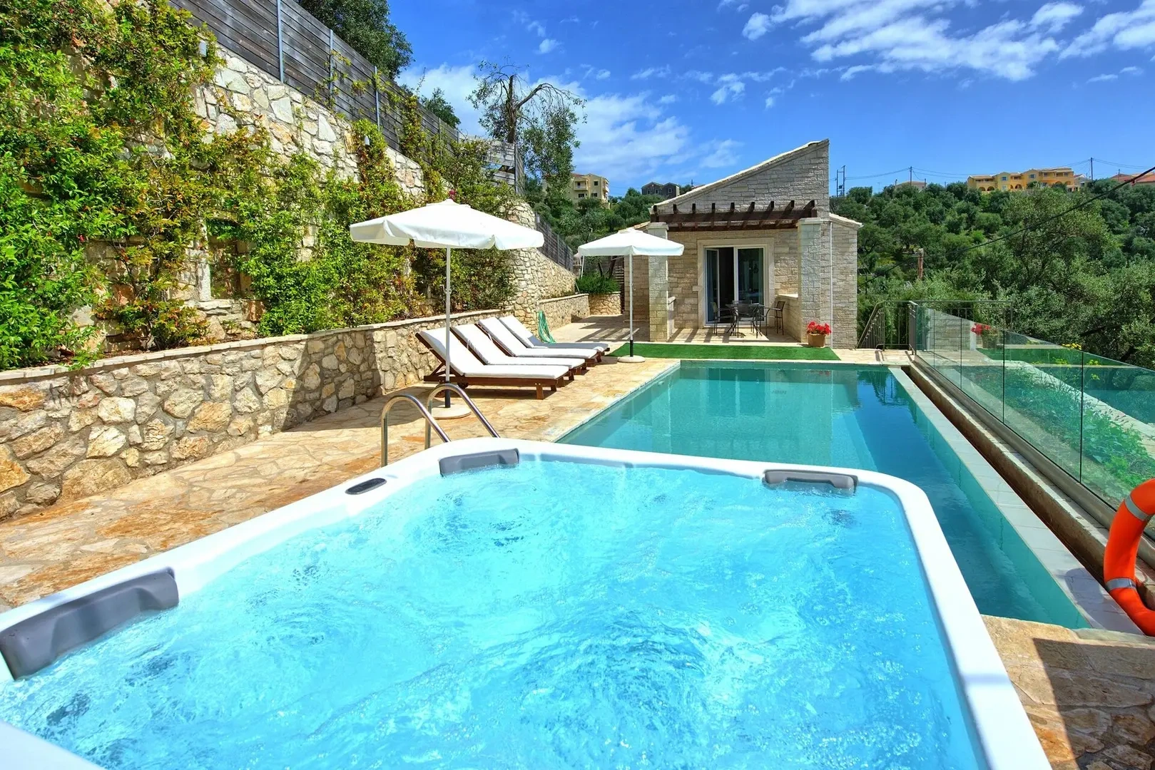 1 - vente maison vue mer agní îles ioniennes grèce
