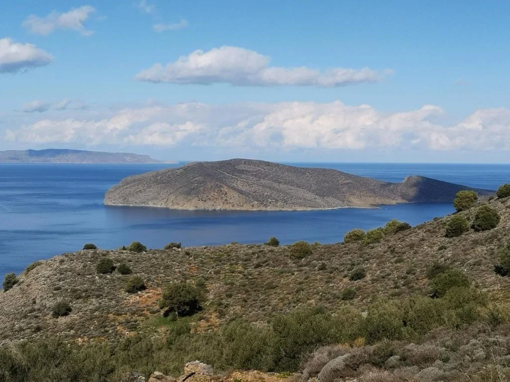 2 - venda terreno vista de mar ierápetra creta grécia
