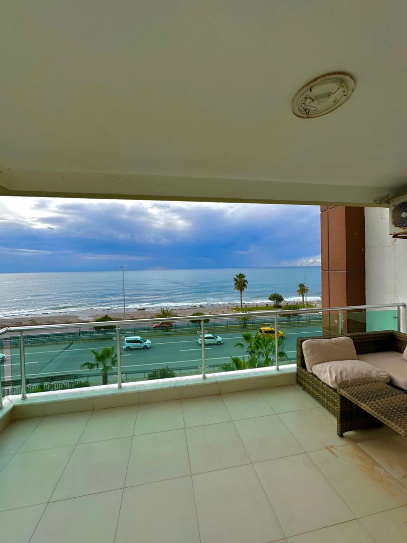 2 - waterfront apartment for sale in alanya antalya turkey