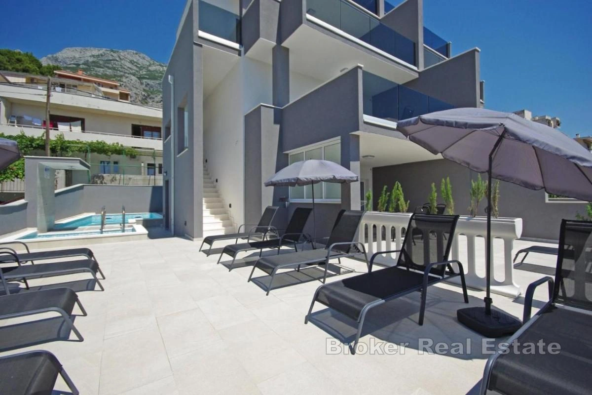 2 - venda apartamento a praia ao pé makarska split-dalmácia croácia