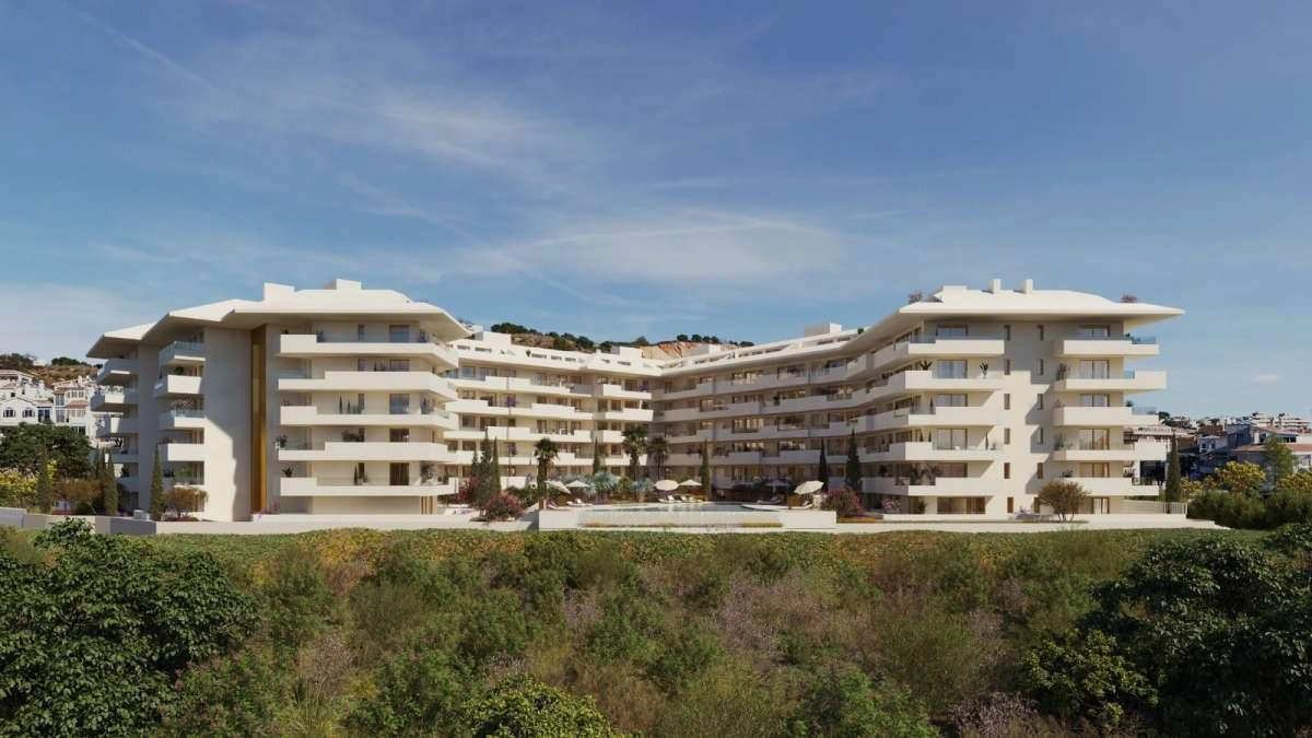 2 bedroom apartment with swimming pool