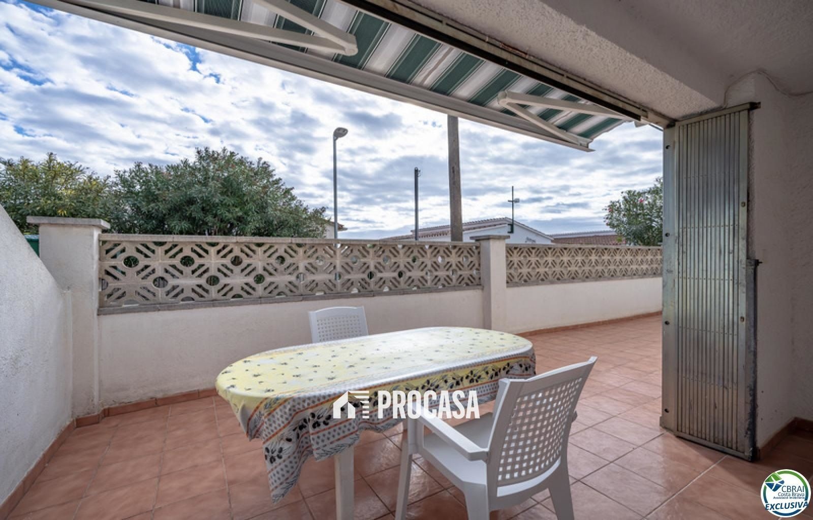 2 - venda apartamento roses catalunha espanha