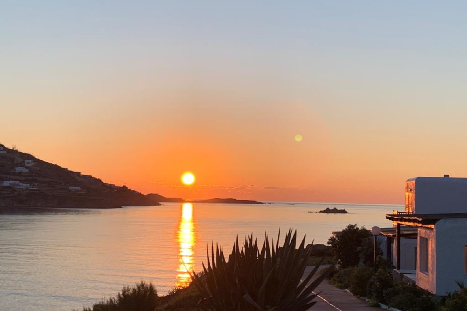 1 - venta casa a pie de playa ornos egeo meridional grecia