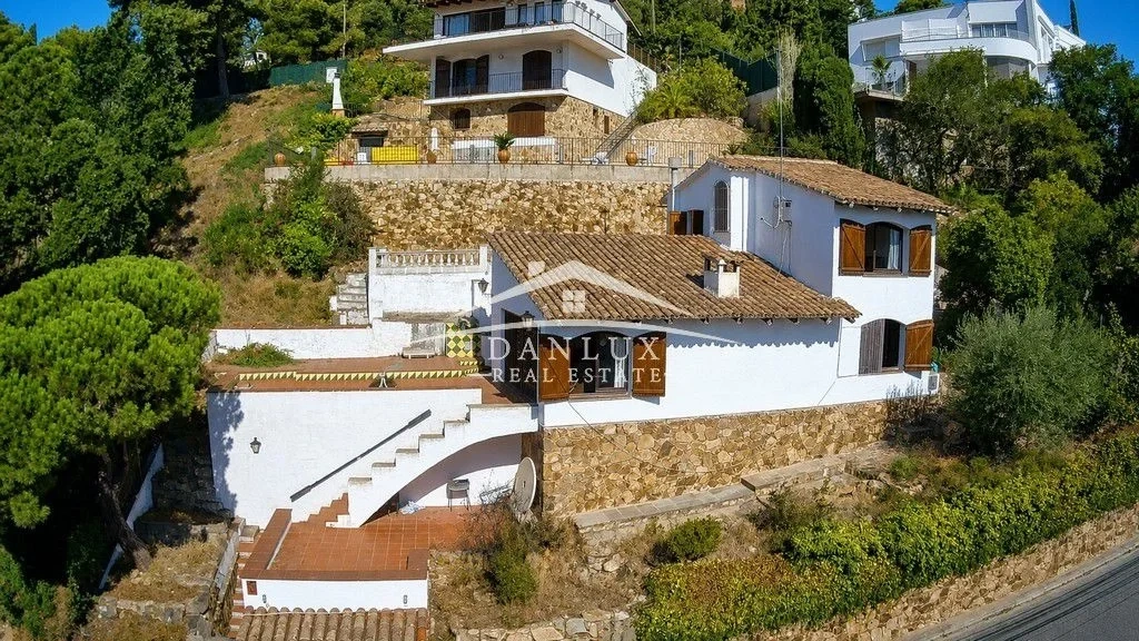 1 - vendita villa tossa de mar catalogna spagna