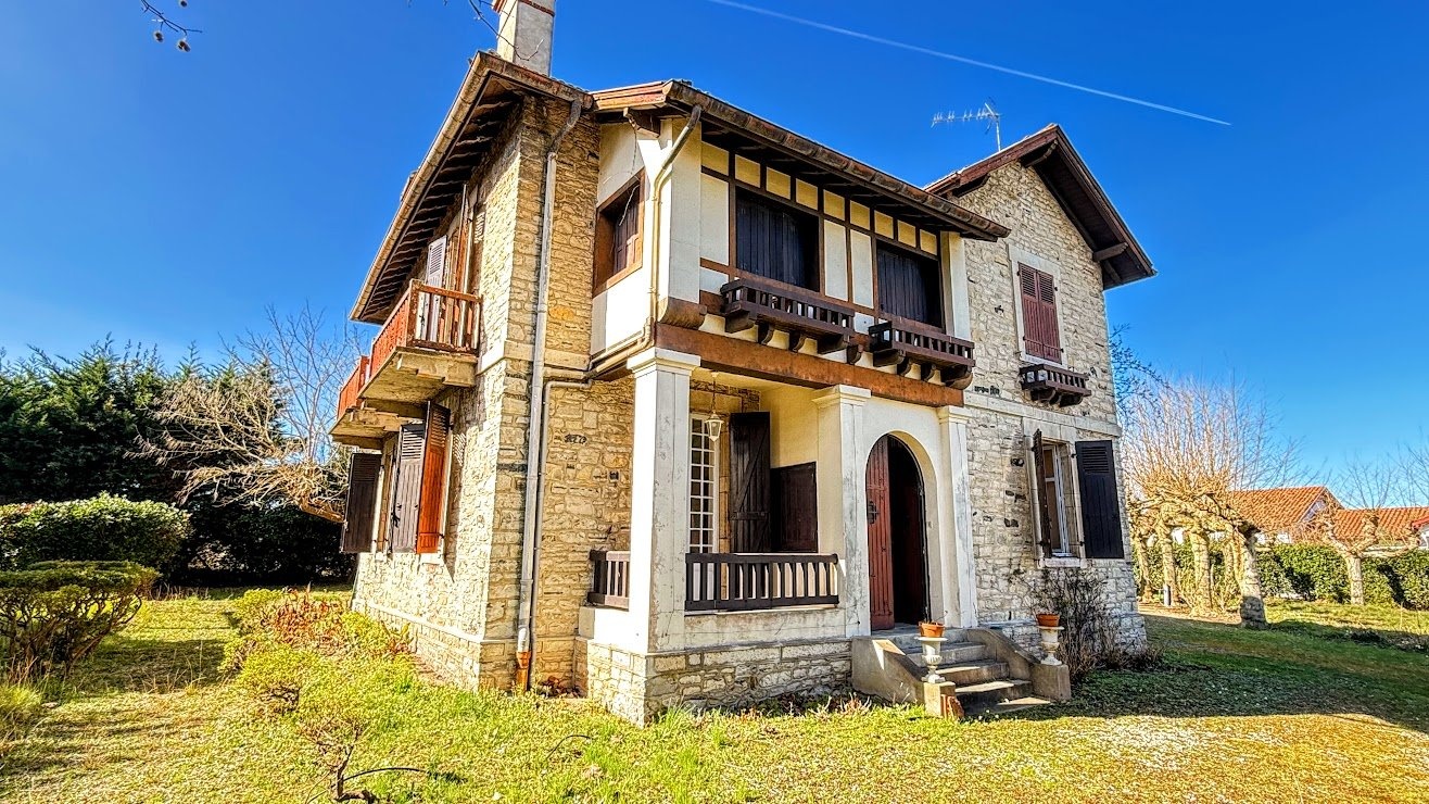 1 - estate for sale in anglet - côte basque pyrénées-atlantiques - côte basque france