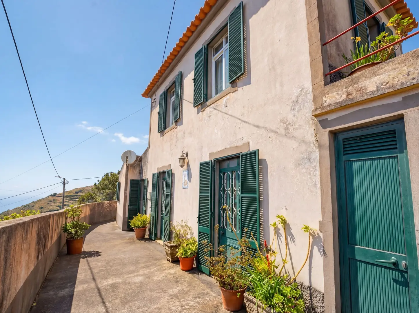 2 - sea view house for sale in porto moniz madeira portugal