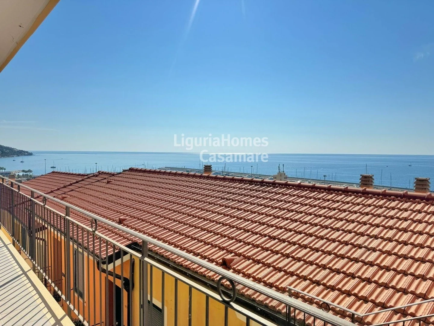 2 - verkoop appartement uitzicht op zee santo stefano al mare liguria italië