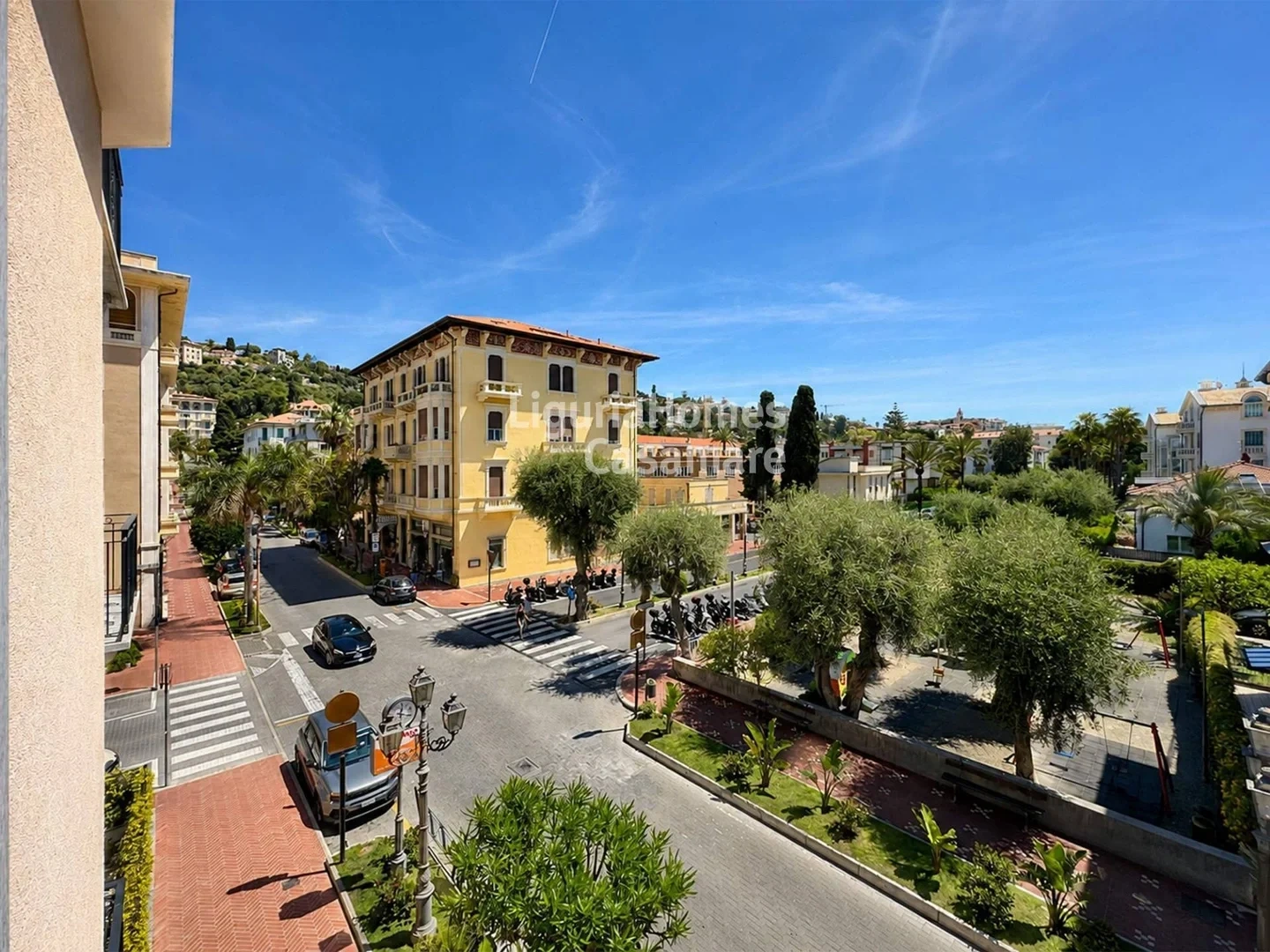2 - verkauf wohnung strandpromenade bordighera ligurien italien