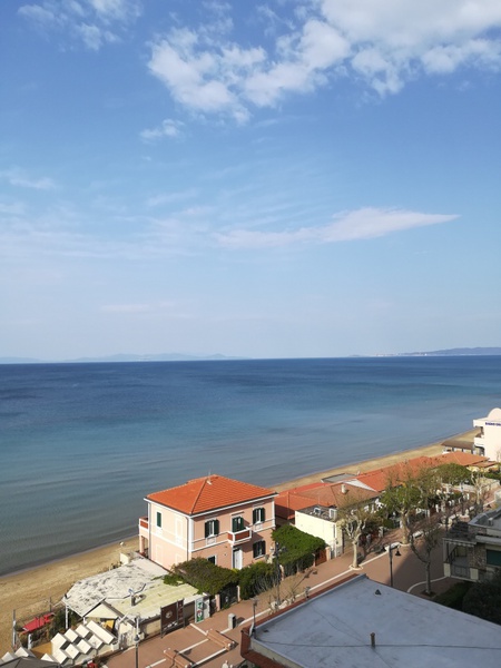 1 - location vacances appartement vue mer follonica toscane italie
