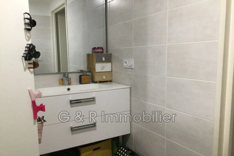 2 - продажа квартира saint-zacharie вар франция