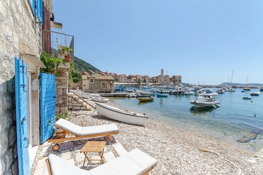 2 - venta casa vista al mar komiža split-dalmacia croacia