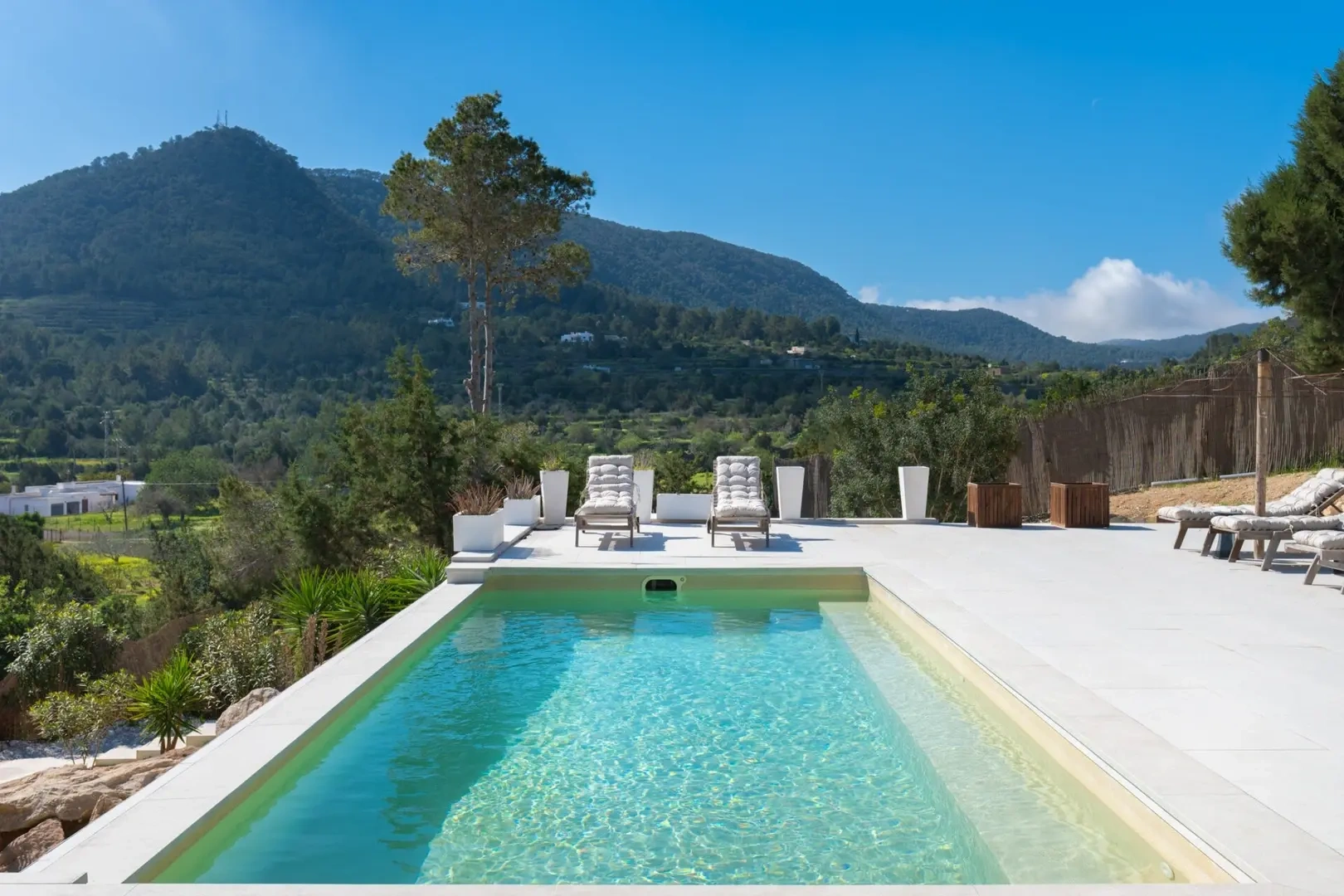 Casa con piscina