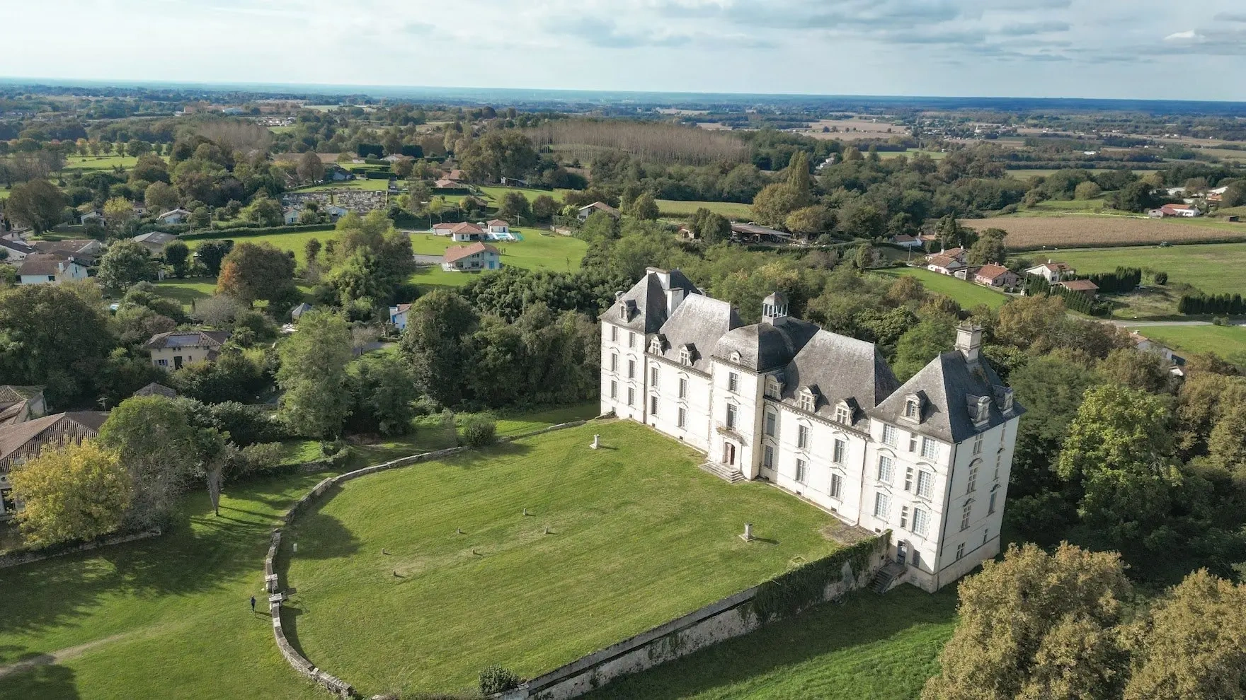 1 - castle for sale in dax landes france