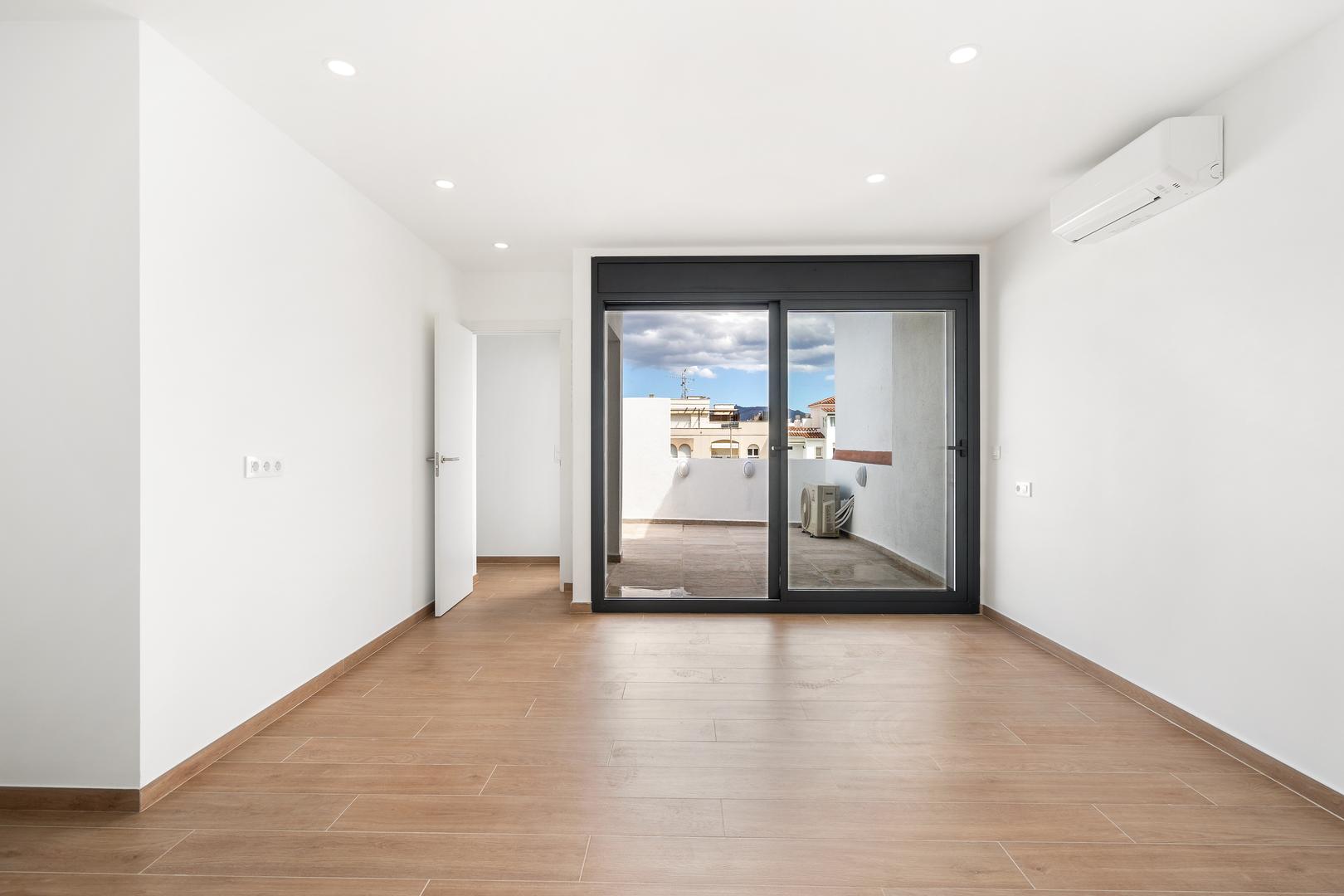 2 - venta casa empuriabrava cataluña españa