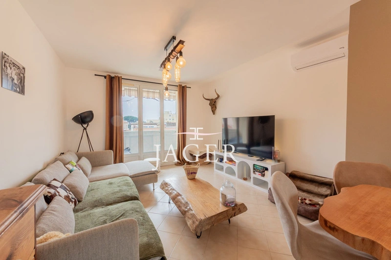 1 - apartment for sale in sainte-maxime var france