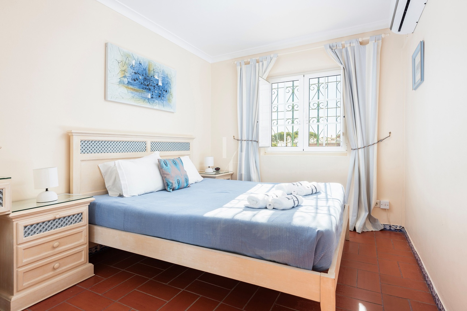 2 - house for vacation rentals in quarteira algarve portugal