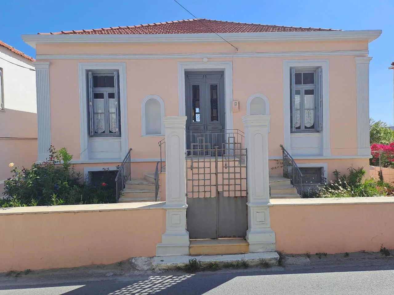 2 - vente maison pieds dans l'eau kalyves crète grèce