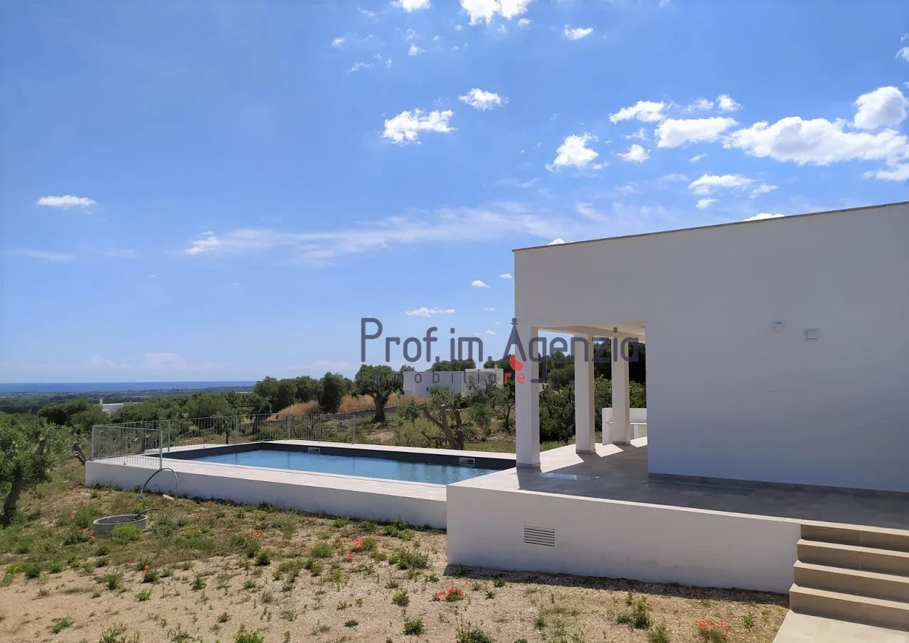 2 - verkoop huis uitzicht op zee carovigno apulia italië