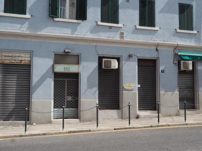 1 - venta comercio trieste friuli-venecia julia italia