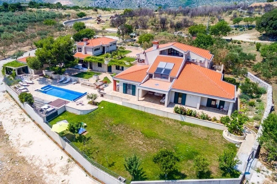 1 - verkoop villa uitzicht op zee trogir split-dalmatia kroatië