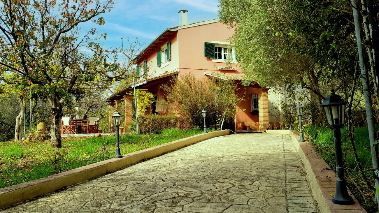Maison avec 2 chambres