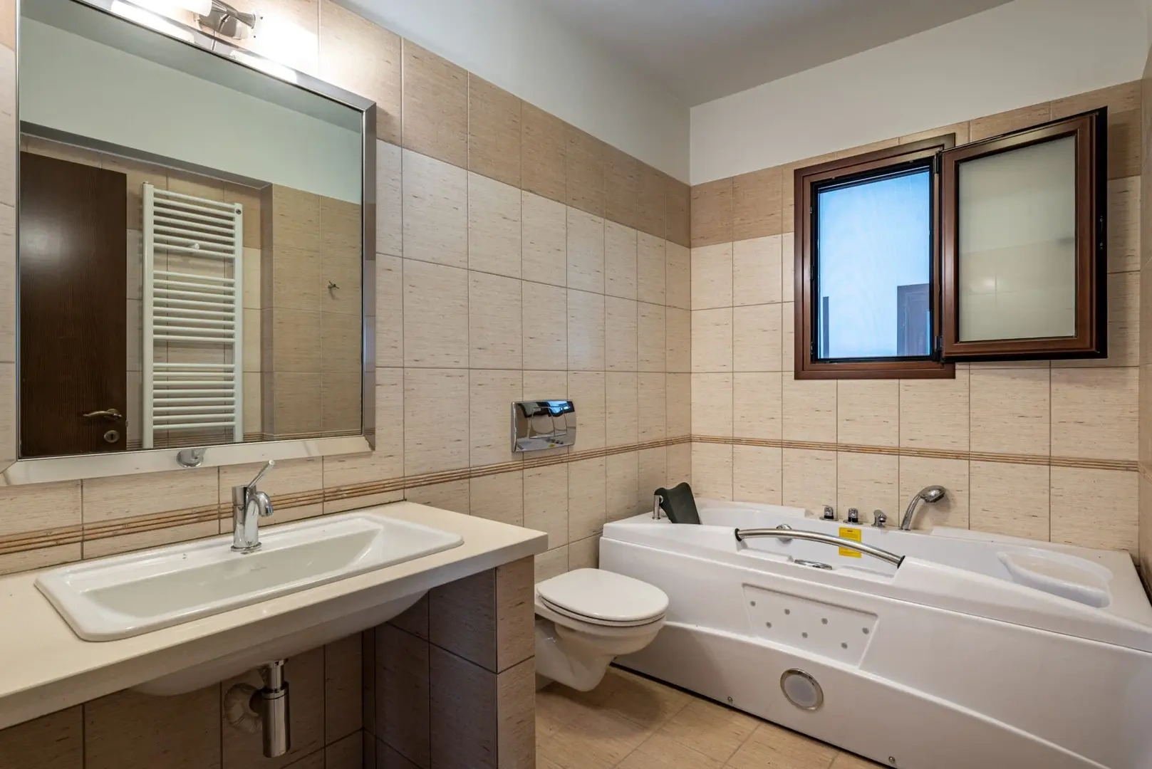 2 - vente appartement vue mer makry-gialos crète grèce