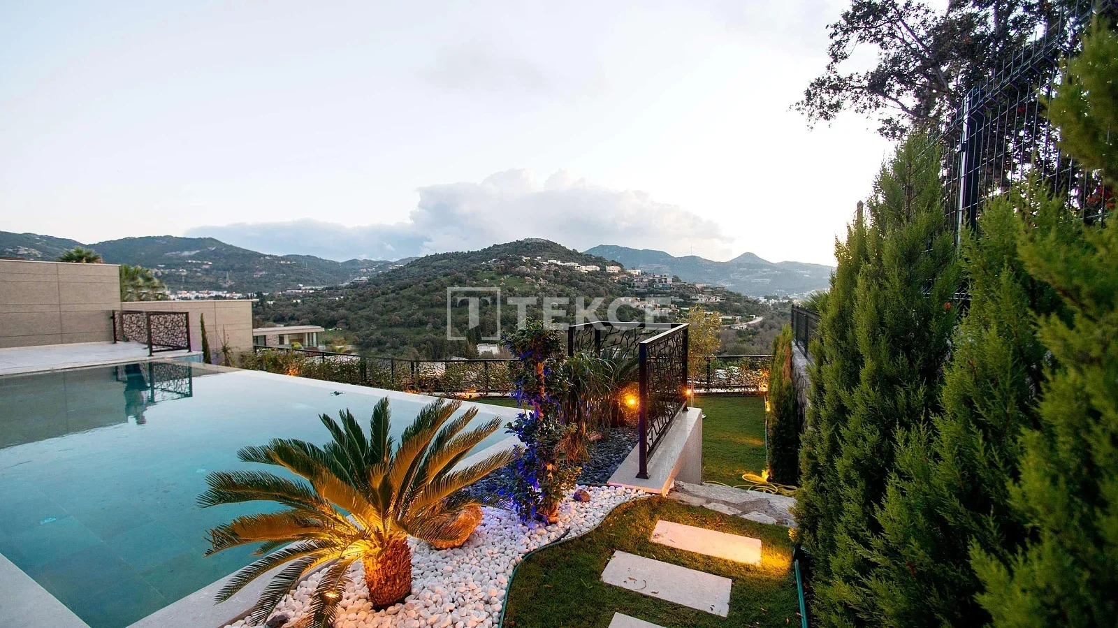 2 - sea view house for sale in bodrum muğla turkey