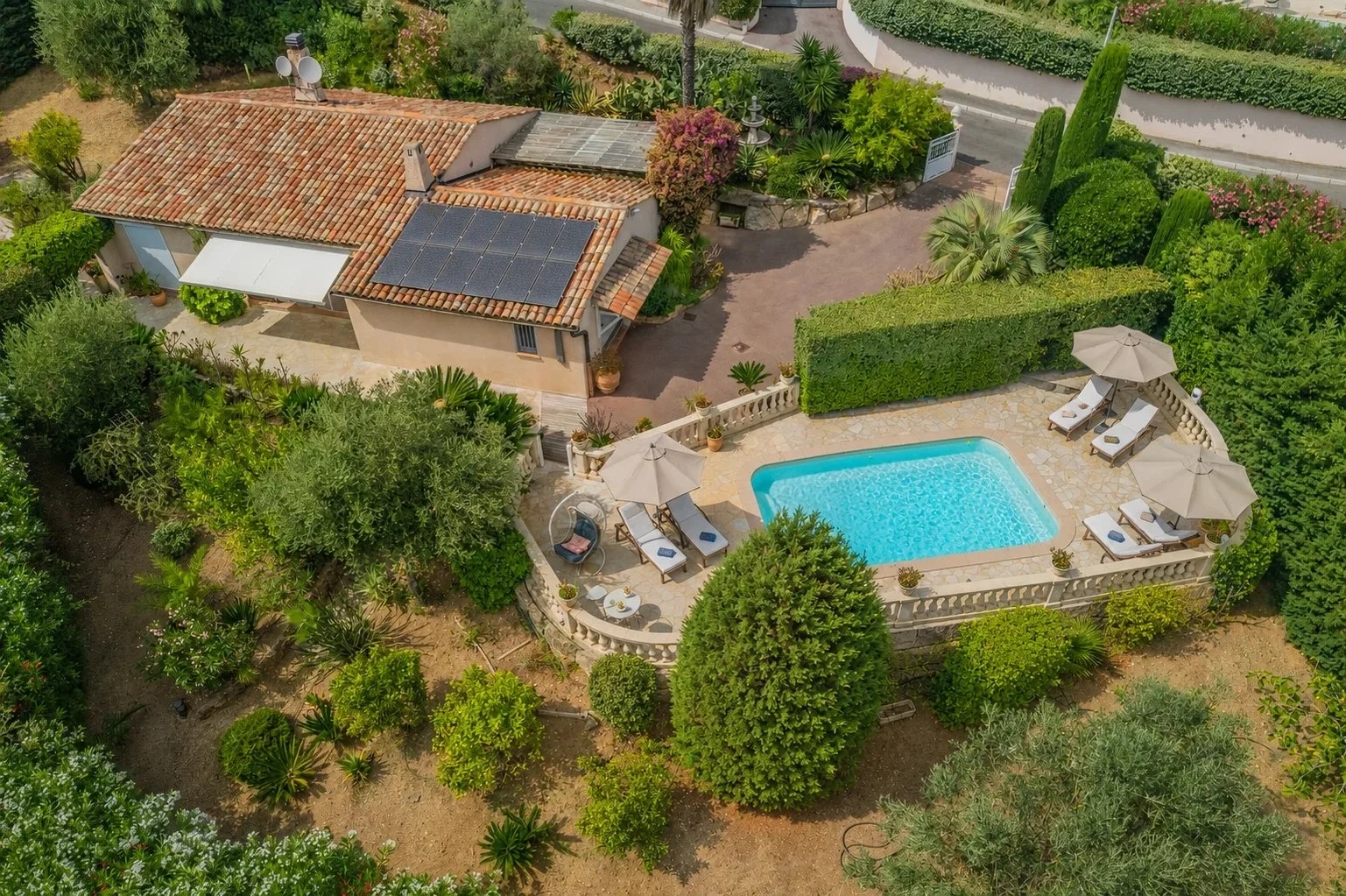 1 - verkoop huis strand to voet sainte-maxime var frankrijk