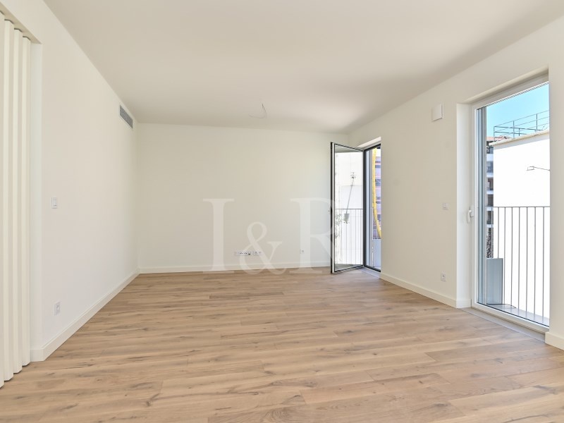 2 - apartment for sale in lisbon lisbon region portugal