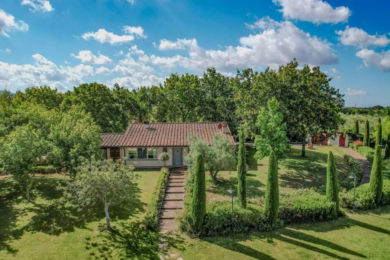 2 - продажа дом cecina тоскана италия