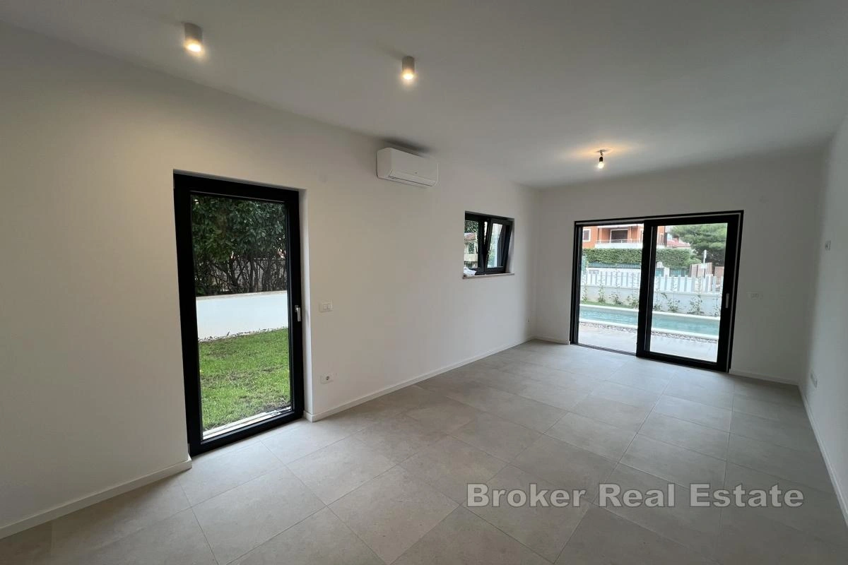 2 - vente appartement plage à pied pula istrie croatie