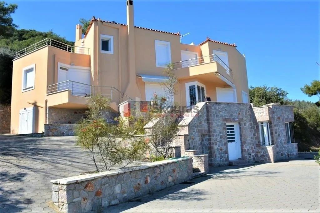 Casa vista mare con 3 camere