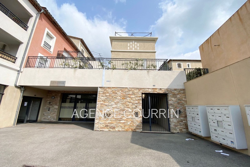 L&#39;Appartement DEUXIEME CLASSE - 【美品】L&#39;Appartement  FRENCH BORDER T-SH L'Appartement DEUXIEME CLASSE - 23SS L'Appartement Beautiful