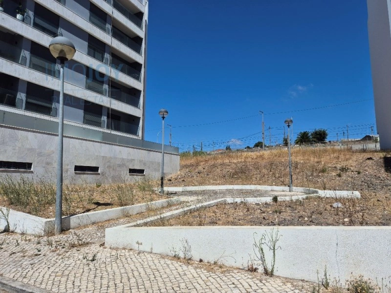 1 - plot of land for sale in amadora lisbon region portugal