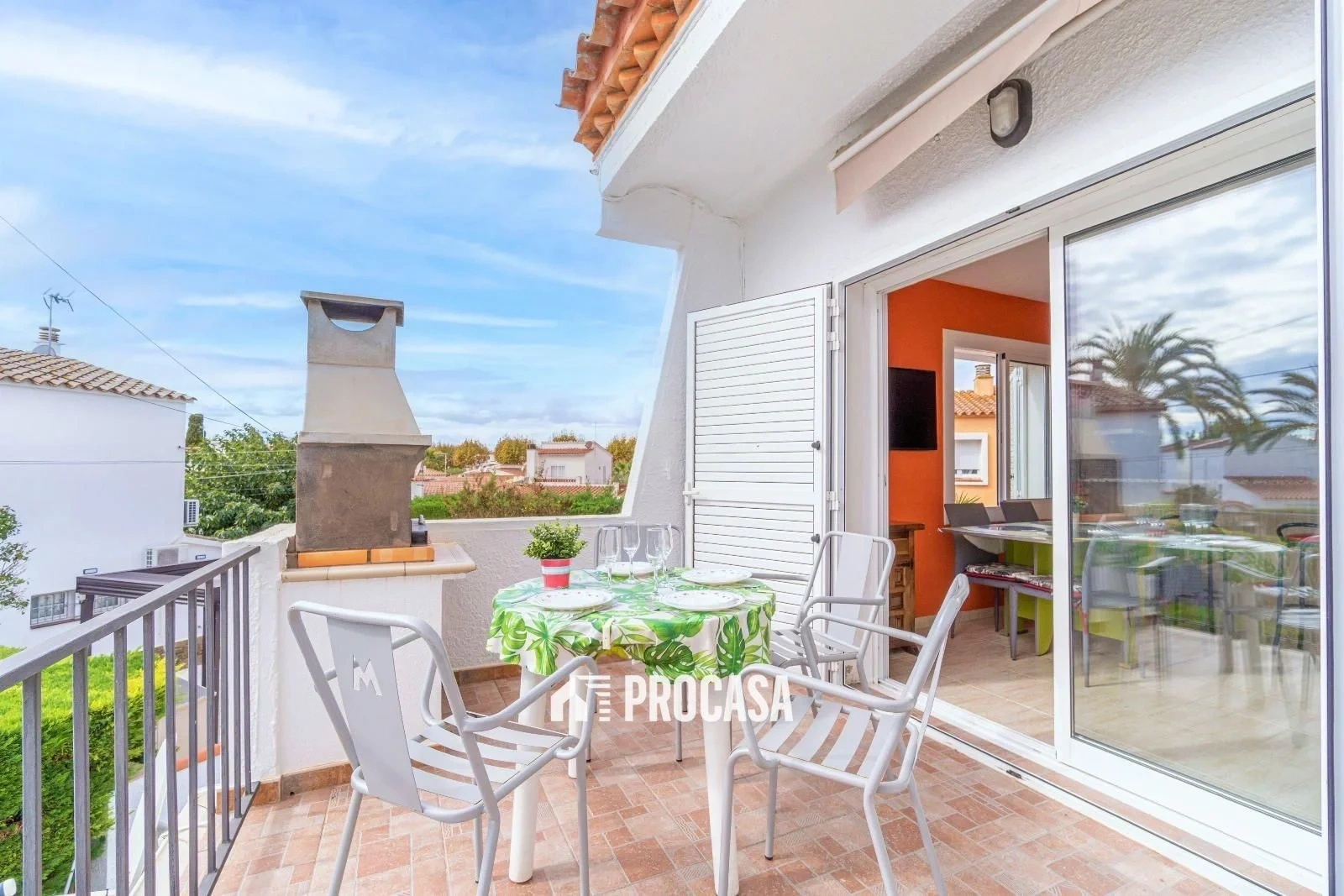 1 - verkoop appartement strand to voet empuriabrava catalonia spanje