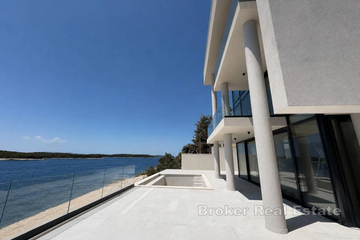 2 - продажа дом ноги в воде hvar сплитско-далматинская хорватия