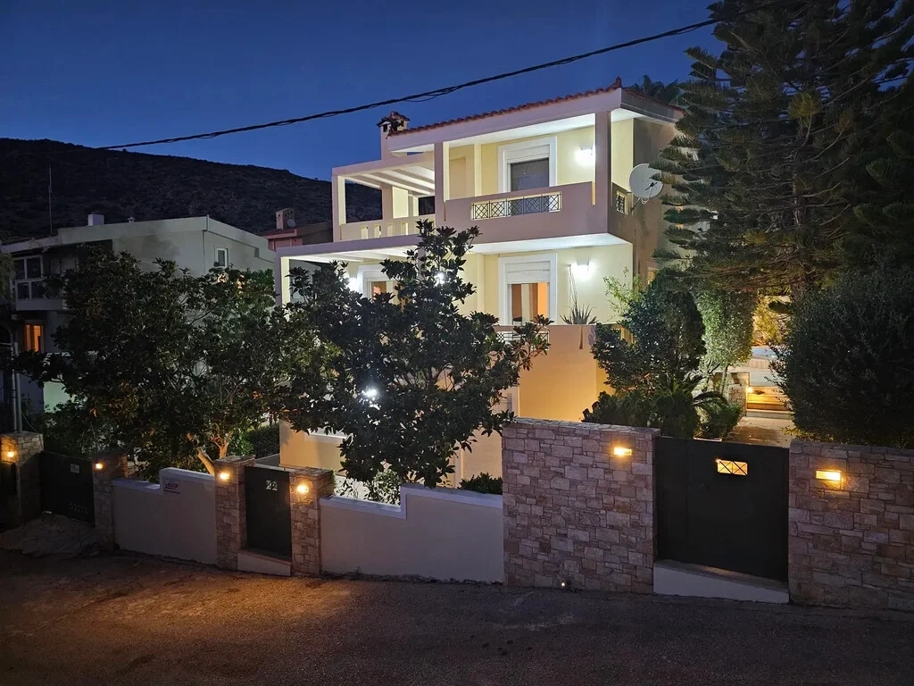 1 - venda casa vista de mar palaia fokaia ática grécia